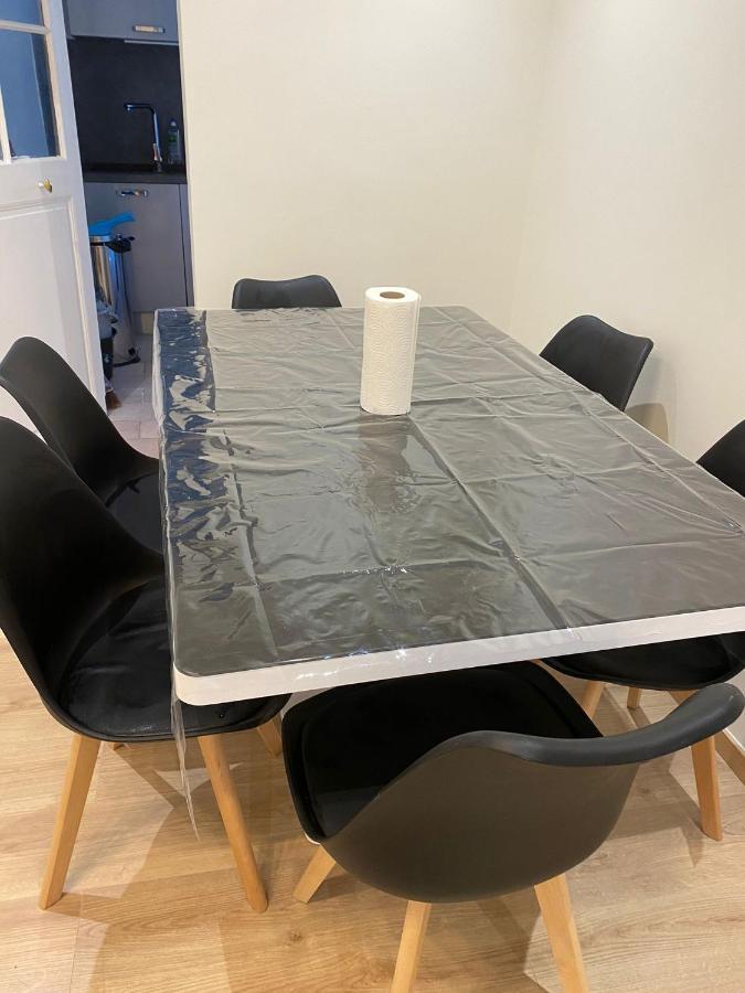 Grand F4 De 71M2 Pour 6 Personnes En Plein Centre Ville Arpajon Esterno foto
