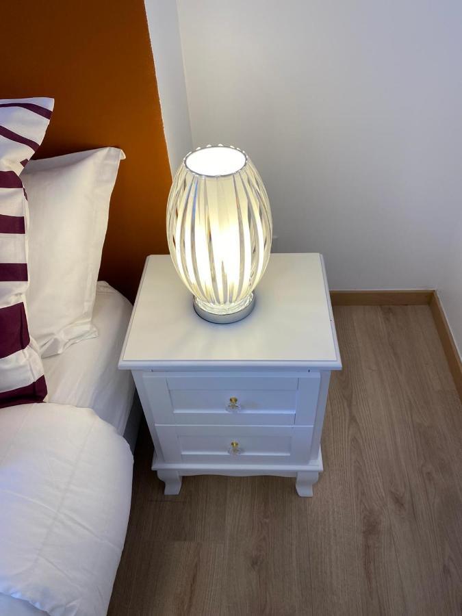 Grand F4 De 71M2 Pour 6 Personnes En Plein Centre Ville Arpajon Esterno foto